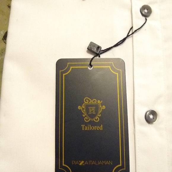 Brand new Italian dress shirt. - Picture 4 of 5